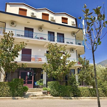 Ramis Hotel & Outdoor Sports Center Përmet 外观 照片
