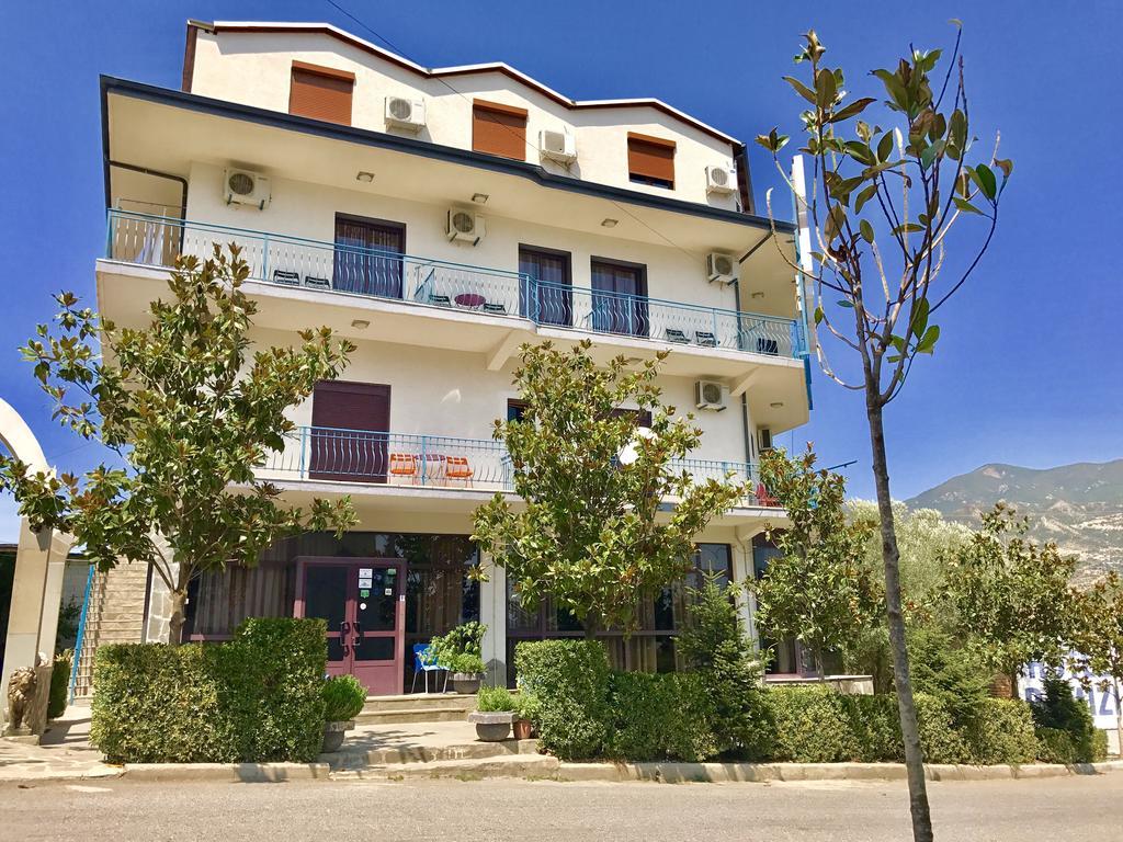 Ramis Hotel & Outdoor Sports Center Përmet 外观 照片
